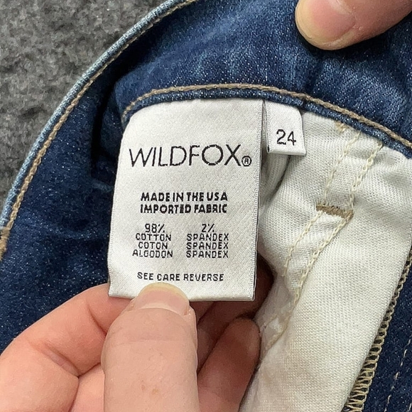 Wildfox High Rise Denim Cutoff Shorts – Medium Wash, Size 24 - Picture 4 of 4